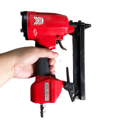 【ARGO】強速型 422J 氣動釘槍-租釘槍 (6)-Rb2qh.jpg